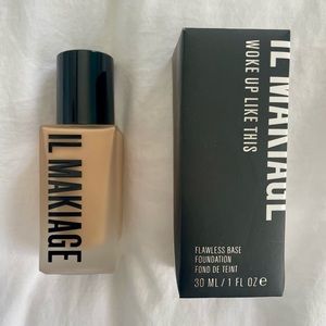 IL Makiage Woke Up Like this #120 Shade Flawless Base Foundation 30ml/1 oz